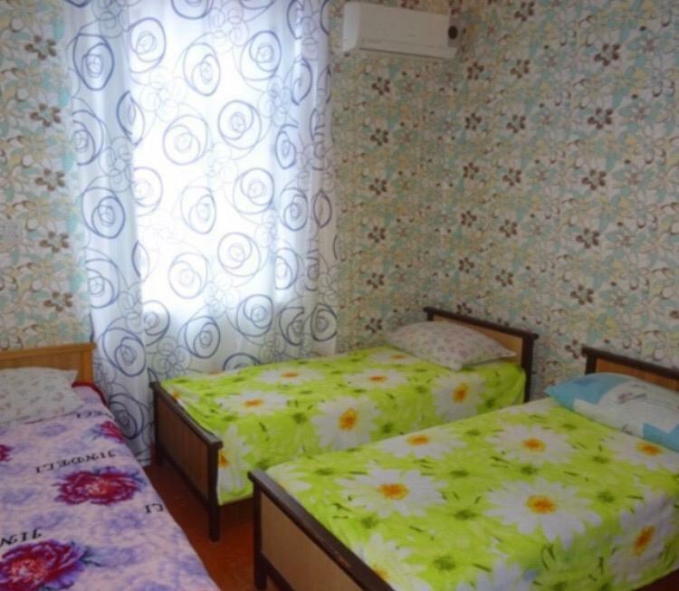Гостевой Дом Мимоза Gagra Exterior photo